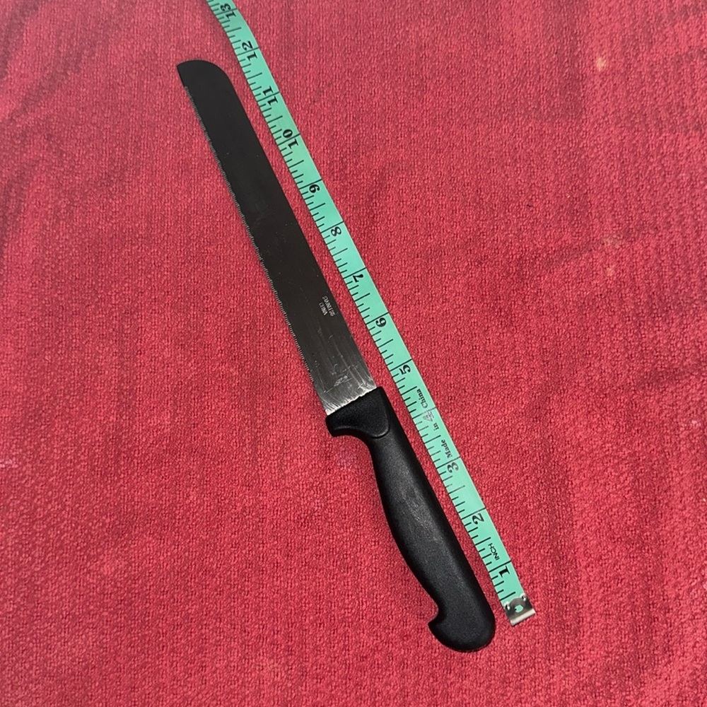 Bread knife with plastic handle stainless steel 💕